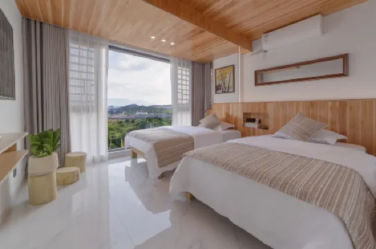 Hillside Inn Отели рядом со станцией Zhangjiajie West Station