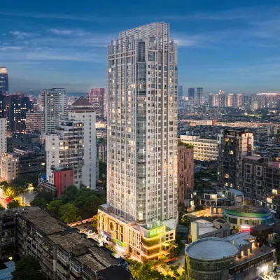 Hi Inn (Nanchang Bayi Square Wushang Mall) Hotels near Renmin Park
