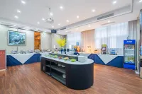 Austin Hotel (Lu'an High Speed Railway Station)