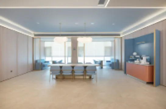 HanTing Hotel (Siguniang Mountain Visitor Center)