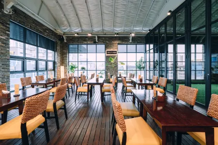 The Classic Hotel by hotelone