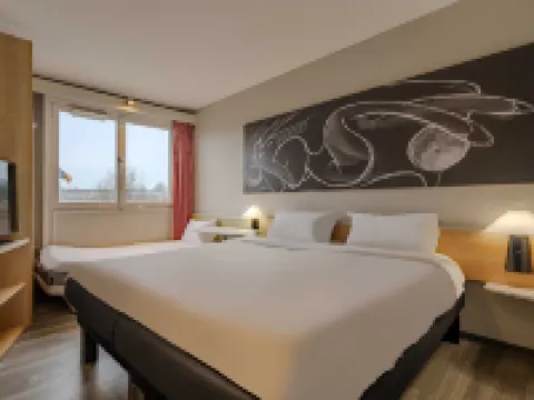 濱海布洛涅市中心港口民宿酒店 濱海布洛涅酒店