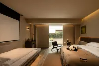 Jiuzhaigou · Dusk Mountain Villa