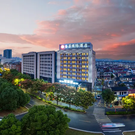 DeFfy International Hotel