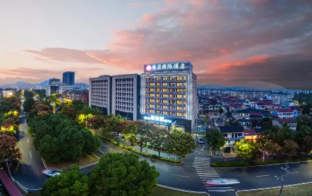 DeFfy International Hotel