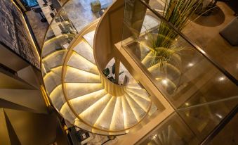 Ozz·nice4·Sealand S Hotel (Chengdu Panda Base Longtansi Metro Station Branch)