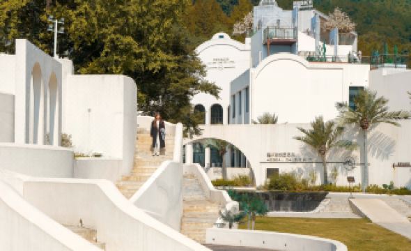 Huangshan Sunshine Aegean Castle Resort Hotel