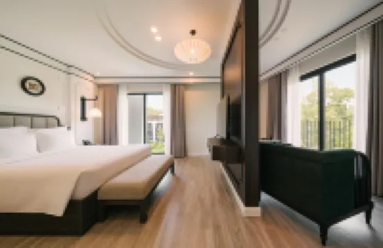 Soc Village Wellness & Retreat