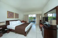 Reef Oasis Beach Aqua Park Resort