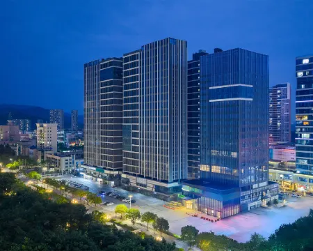 Holiday Inn Express Sihui City Center by IHG Hotele w: Sihui