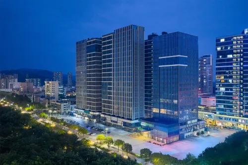 Holiday Inn Express Sihui City Center by IHG