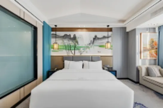 Hukou Fenglin International Hotel