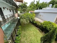 Lohas Island B&B Hotels near Lambai Island