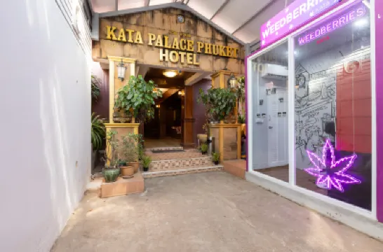 Kata Palace Phuket Hoteles cerca de Kata Hot Yoga Phuket