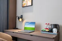 CLOUD HOTEL(HESHANG CITY OF CENTENT)