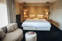 凡德瓦克酒店 - 泳池