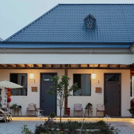 Zhaomu Li Courtyard Retreat   • Near Sayram Lake • Qingshuihe Town, Huocheng