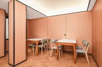Orange Smart Hotel (Guilin Two Rivers and Four Lakes Elephant Trunk Hill Branch)