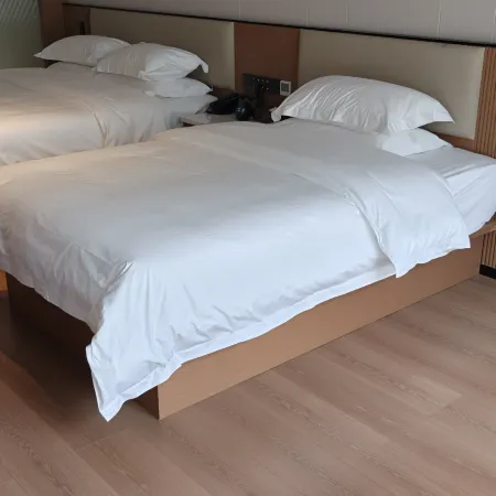 Shihaolou Hotel