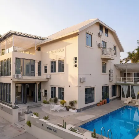 Lantingxu · Swimming Pool Vacation Apartment (Beihai Silver Beach Passenger Port)