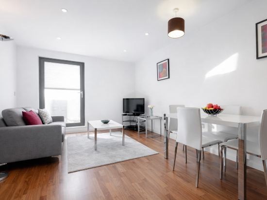 Roomspace Serviced Apartments - Chorus