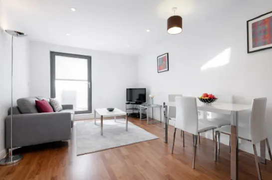 Roomspace Serviced Apartments - Chorus