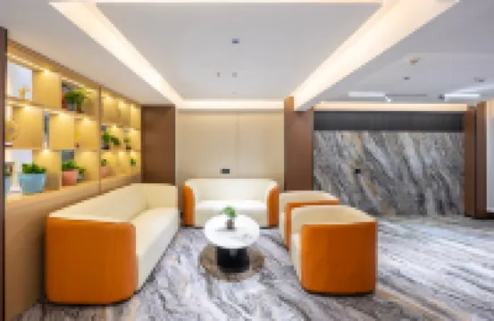 Four Seasons Cloud Hotel