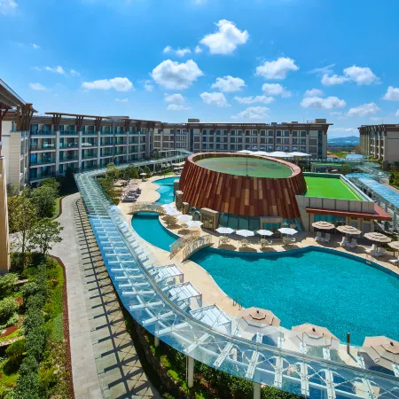 Marriott Jeju Shinhwa World Hotels & Resorts Отели рядом с достопримечательностью «Парк Норимэ»