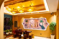 Ruili Dai Style Homestay