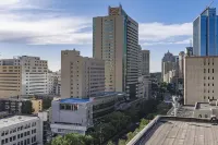 Miramar Urumqi (CCMALL Hongshan Park Times Square Branch) Отели в г. 