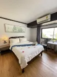 Thapae Place Hotel - Pools