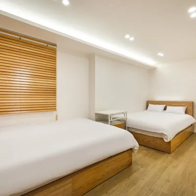 Myeong-Dong (Chungmuro) Jin Forest Inn Hotels near Chungmuro Station