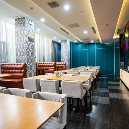 Crystal Jining High tech Zone Wanda Plaza Hotel