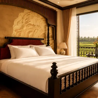 Cao Boutique Hotel Hotels near Thanh Toan Bridge