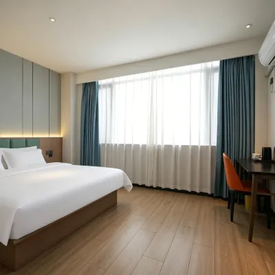 Qingmu Hotel (Qinhuai River Scenic Area Branch, Nanjing Fuzimiao Metro Station) Hotel dekat Kuil Dacheng