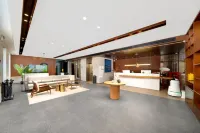 Home Inn UP Huayi Collection Hotel (Daqing Ranghulu District Normal College)