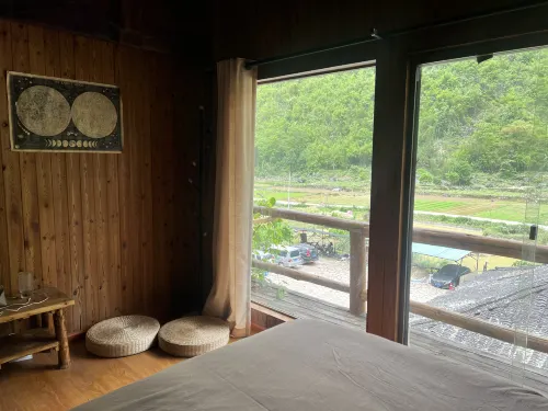 Slow Days Carriage Homestay