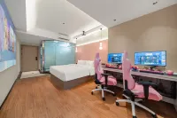 REMAX Remai E-Sports Hotel (Fenghua Intime City Wanda Store) Hotels in Ningbo