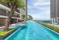 DiStay Beachfront Suites - Wyndham Soleil Da Nang