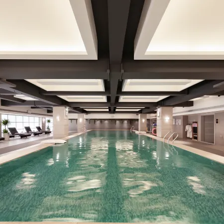 Royal Suites & Towers Wuhan
