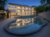 Dunhuang · Buyuan Vacation Apartment (Mingsha Mountain and Crescent Moon Spring Scenic Area) - Gym