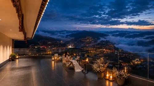 SUYE Hostel · Mountain Cottage (Xijiang Qianhu Miao Village West Gate Tourist Center Branch) - Wifi