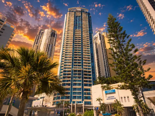 Chevron Renaissance Apartments - Central Surfers Paradise - Hosted by wowstay - Homestays