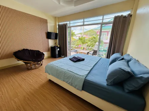 Baan Rak Nam - 2-Star
