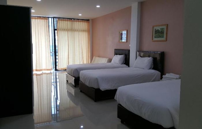 Charoensuk Grand Hotel