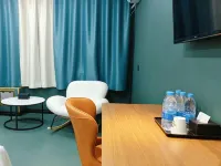 Jiuhe Business Hotel - Pysäköinti