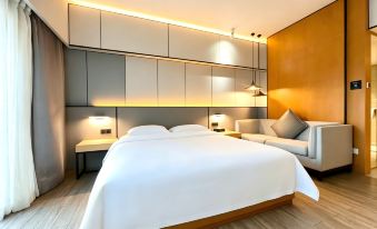 Paco Hotel (Guangzhou Zhujiang New Town Jinan University Tianhe Campus)