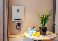 VIENNA CLASSIC HOTEL (Zhanjiang Xuwen Haian Port)