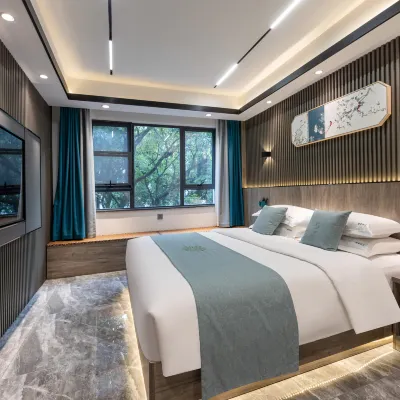 Zizi Hotel Zhuangyuan Mansion (Zhuozhengyuan Branch, Guanqian Street, Suzhou) Hotels near Lion Forest Garden
