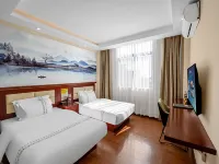 Yue Hotel (Lu Liang Tongle Plaza)